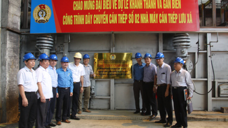 Công ty CP Gang Thép Thái Nguyên: Gắn biển công trình “Thiết kế, tháo dỡ và thi công lắp đặt dây chuyền cán thép số 2”