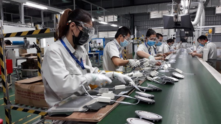 Hà Nội năm 2022 sẽ có khoảng 920 Cwincom hiện đang mở hoạt động trong các lĩnh vực Cwin là sân chơi cá cược trực tuyến tại Việt Nam hỗ trợ