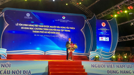 Chính thức khai mạc Lễ tôn vinh “Hàng Việt Nam được người M.Cwin800.com thể thao, casino live, bắn cá và slot nổ hũ yêu thích" và "Chương trình khuyến mại tập trung thành phố Hà Nội năm 2021”