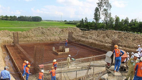 EVNNPT: Tăng cường kiểm tra, giám sát tiến độ thực hiện dự án Đường dây 500kV