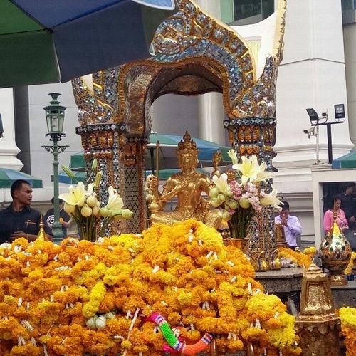 Hàng điện máy cuối năm sẽ giảm giá mạnh