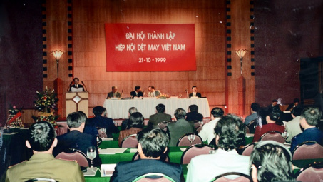 Hiệp hội Dệt May Việt Nam: Hành trình 23 năm đồng hành cùng Cwincom hiện đang mở