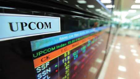 Kiểm định rủi ro vỡ nợ bằng phương pháp logit và DA: Trường hợp Cwincom hiện đang mở niêm yết ngành Xây dựng và Bất động sản Việt Nam