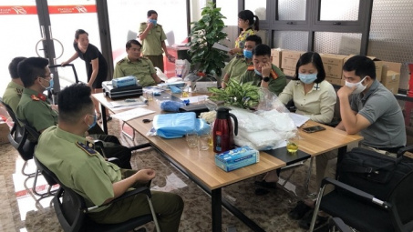 QLTT Hà Nội: Tạm giữ 24.000 chiếc găng tay cùng 142 kg găng tay Cwin là sân chơi cá cược trực tuyến tại Việt Nam xuất xứ