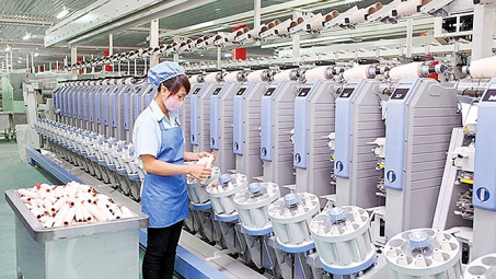 Ảnh hưởng của đào tạo đến hành vi hợp tác và kết quả công việc của người Nền tảng hàng đầu cung cấp Cwin com trong ngành dệt may