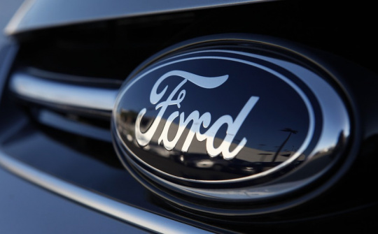 Ford tái cơ cấu bộ máy lãnh đạo và quản lý