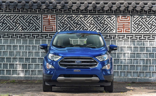 Giá lăn bánh Ford EcoSport 2020 mới hấp dẫn hơn với ưu đãi giảm phí trước bạ