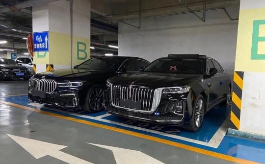 Lưới tản nhiệt của BMW 7-Series chưa là gì so với hãng xe Trung Quốc này