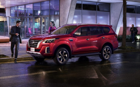 Nissan Terra 2021 ra mắt đối đầu Isuzu mu-X