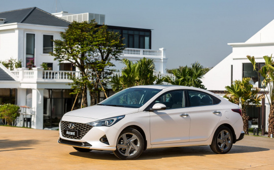 Hyundai Accent bán chạy, vẫn khó 'lật kèo' Toyota Vios