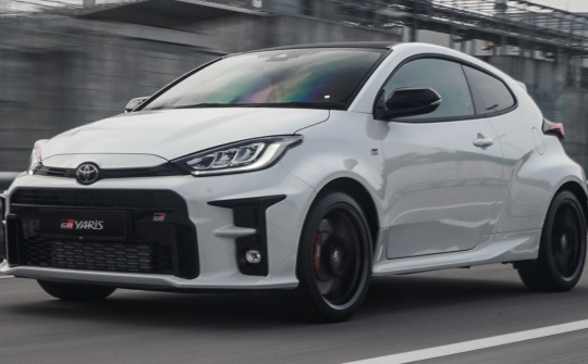 Soi chi tiết Toyota Yaris GR 2021 vừa ra mắt tại Malaysia