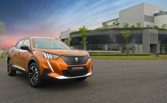Giá lăn bánh Peugeot 2008, có đủ sức cạnh tranh với Kia Seltos và Hyundai Kona?