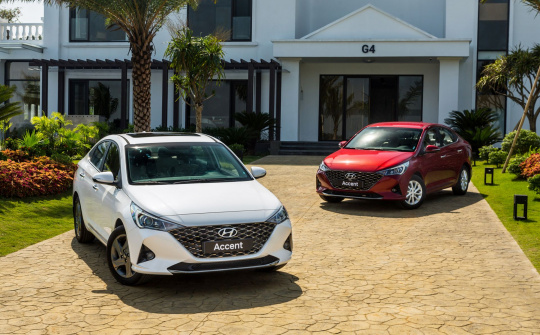Giá lăn bánh Hyundai Accent 2021