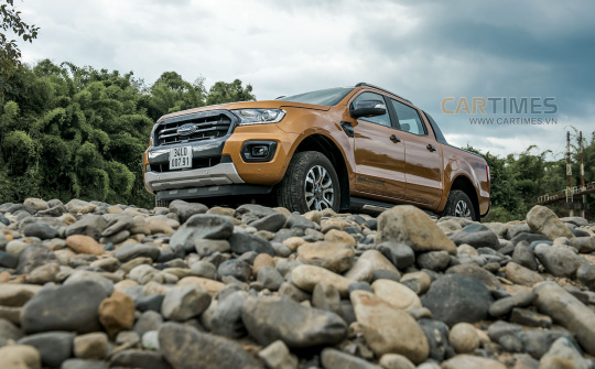Ford Ranger tại đại lý giảm sâu trong tháng Ngâu, lên tới 100 triệu đồng