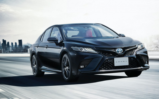 Toyota Camry có phiên bản kỉ niệm 40 năm, nội thất là điểm nhấn