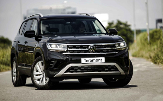 Giá lăn bánh xe Volkswagen Teramont 2021
