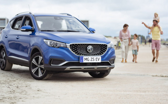 MG ZS EV Facelift 2022: Chiếc xe điện MG bán chạy nhất trên toàn cầu