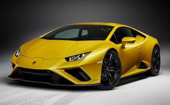 Hãng siêu xe Lamborghini lập đỉnh doanh số bất chấp đại dịch