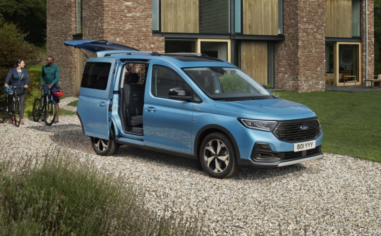 Ford Tourneo Connect 2022: Phiên bản xe gia đình cỡ nhỏ