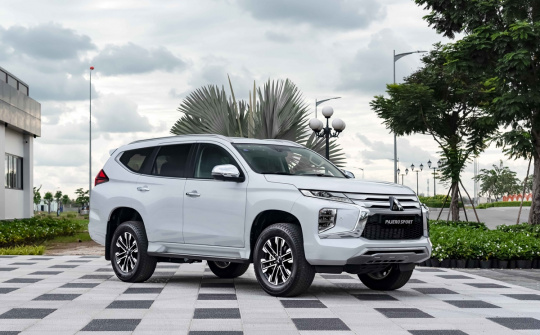 Mitsubishi "mạnh tay" khuyến mãi để kích cầu trong tháng 10/2021