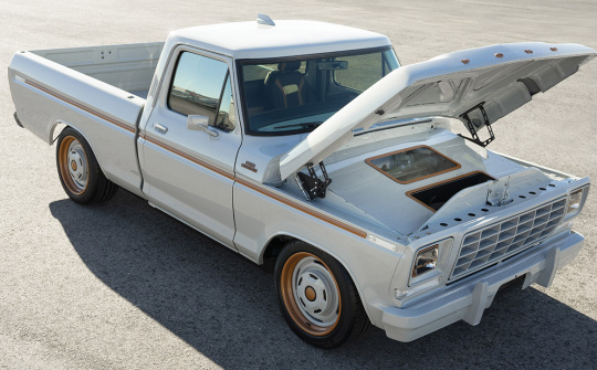 Ford F-100 Eluminator: Xe cổ vẫn có thể điện hóa