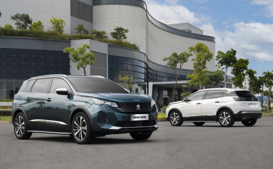 Peugeot 5008 2021 cập bến thị trường Việt Nam: giá từ 1,219 tỷ đồng, trang bị "miên man"