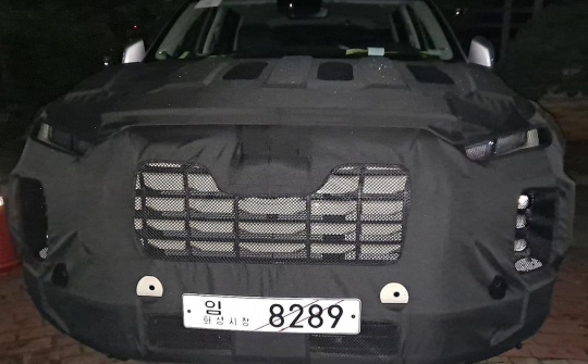 Hyundai Palisade lộ ảnh phiên bản nâng cấp: nội thất tinh chỉnh, phần đầu xe có thay đổi nhẹ