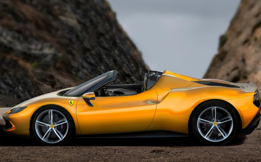Một siêu xe Ferrari mới sắp ra mắt