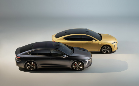 NIO ET5 2023 - đối thủ của Tesla Model 3 với phạm vi hoạt động lên đến 1.000 km