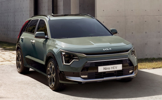 Kia Niro 2022: Lột xác ngoạn mục
