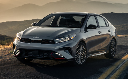 Kia Forte 2022: Thiết kế tinh chỉnh - Đầy ắp công nghệ