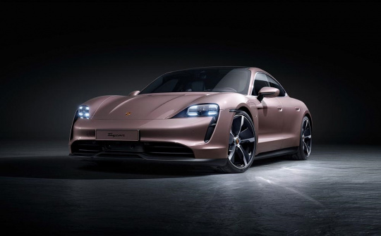 Porsche chính thức ra mắt phiên bản Taycan dẫn động cầu sau, giá từ 4,76 tỷ đồng