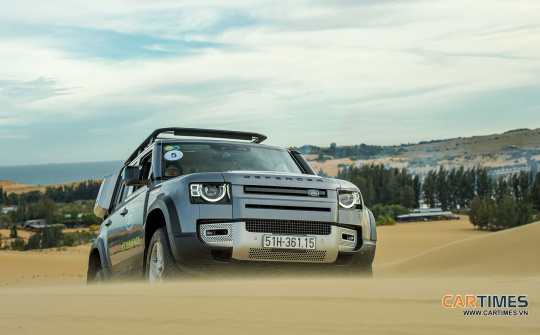 Trailer hành trình Land Rover Experience Tour: Phiêu lưu và đậm cảm xúc