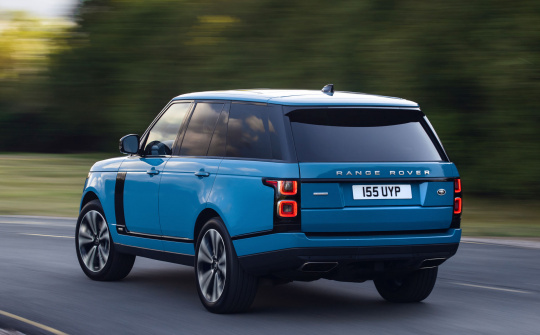 Top 10 quốc gia có giá xe Range Rover đắt nhất thế giới: Việt Nam vẫn xếp sau 2 người láng giềng
