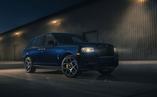 Siêu SUV Rolls-Royce Cullinan bản đặc biệt lấy cảm hứng từ đường đua
