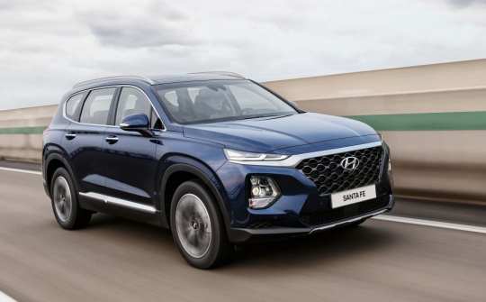 Hyundai SantaFe lập lại trật tự trong phân khúc SUV 7 chỗ tháng 4/2021