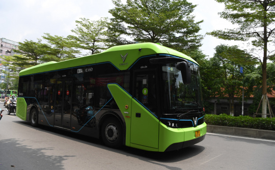 Xe buýt điện VinBus chạy thử nghiệm tuyến nội đô Hà Nội