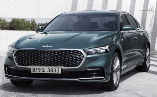 Kia K9 2021 - Mẫu sedan hàng đầu lộ diện