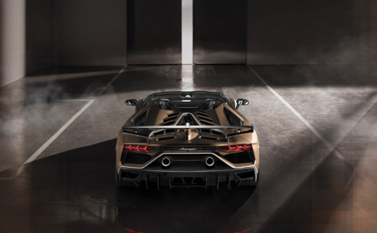 Lamborghini gần như đã bán hết xe trong năm 2021
