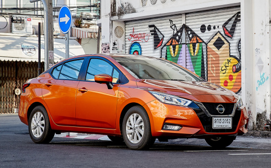 Đánh giá chi tiết Nissan Almera 2021 vừa lăn bánh tại Việt Nam
