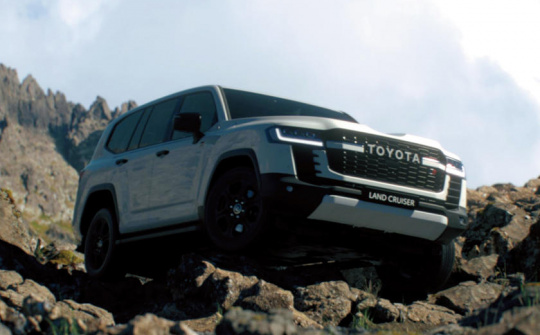 Toyota giải thích lý do cấm bán lại Land Cruiser 2022
