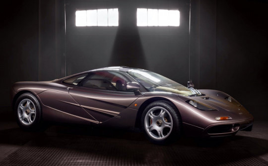 Siêu xe McLaren F1 giá gần 500 tỷ đồng