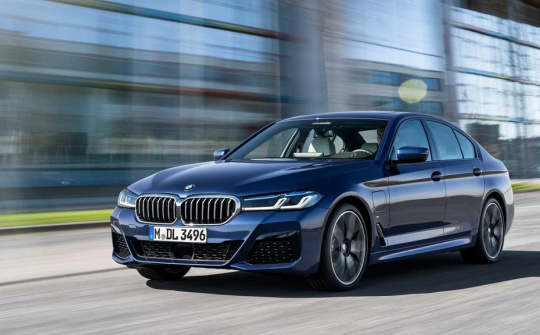 Triệu hồi xe BMW, Rolls-Royce, MINI và Toyota