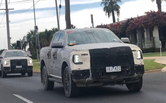 Hé lộ Ford Ranger 2022 sắp bán tại Việt Nam vào năm sau