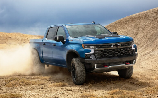 Chevrolet Silverado ZR2 2022 trình làng: Thách thức vị trí số 1 của Ford F-Series
