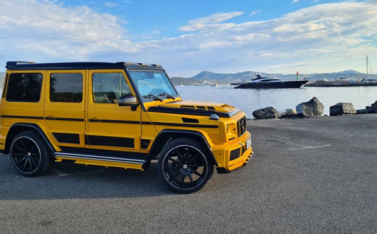Mercedes-Benz G-Class: Bản độ theo phong cách Bumblebee