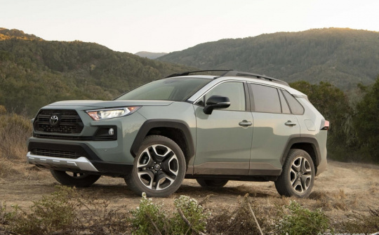 Toyota RAV4 Adventure 2022 ra mắt: Kiểu dáng hầm hố hơn