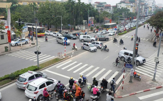 Kinh nghiệm lái xe ô tô trong thành phố cho tài mới