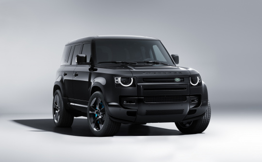 Land Rover trình làng phiên bản Defender V8 Bond Edition, giới hạn 300 chiếc