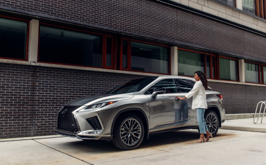Lexus trình làng 3 mẫu xe F SPORT tại thị trường Việt Nam